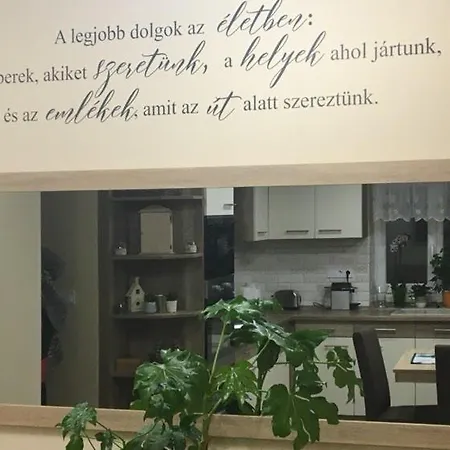 Appartement Huszar Vendeghaz *